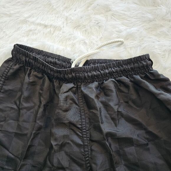 SOCCER shorts Boys checkered nylon youth medium - Picture 8 of 10